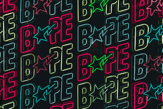 Wallpaper:4e2trenvmns= Bape